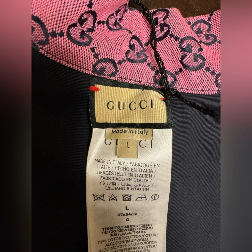 New Authentic Gucci Pink GG Logo Dog Trench Coat - Picture 10 of 16